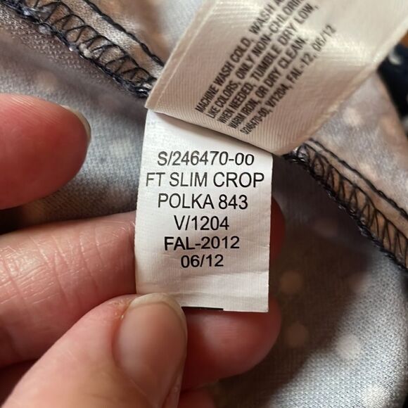 Gap Navy and White Polka Dot Slim Cropped Pants - Picture 4 of 7